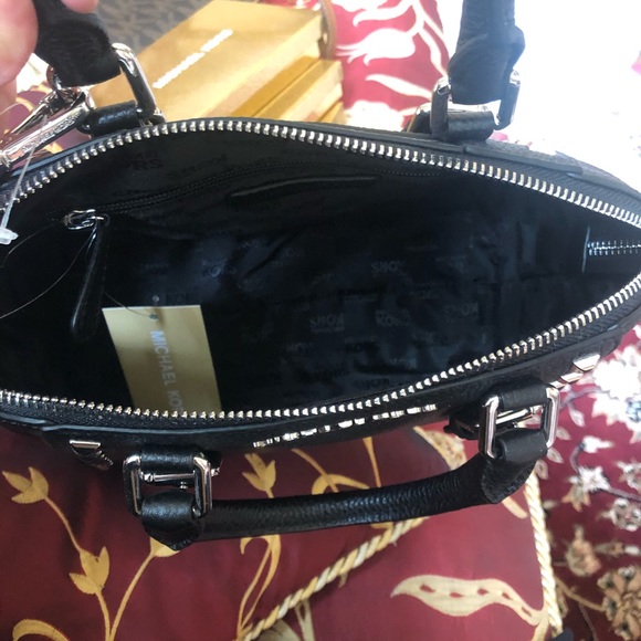 NWT, Michael kors MD Studded Ciara handbag - Picture 8 of 8